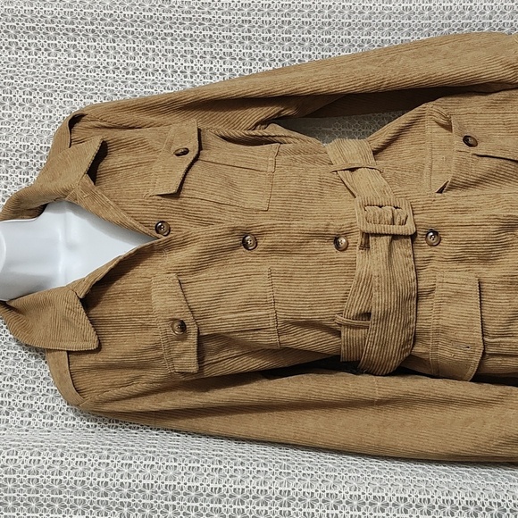 Stylish Tan Corduroy Utility Jacket - Picture 2 of 9